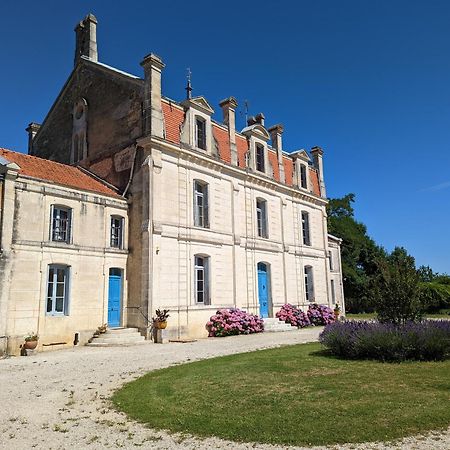 Domaine Du Faure Bed & Breakfast Chadurie Eksteriør bilde
