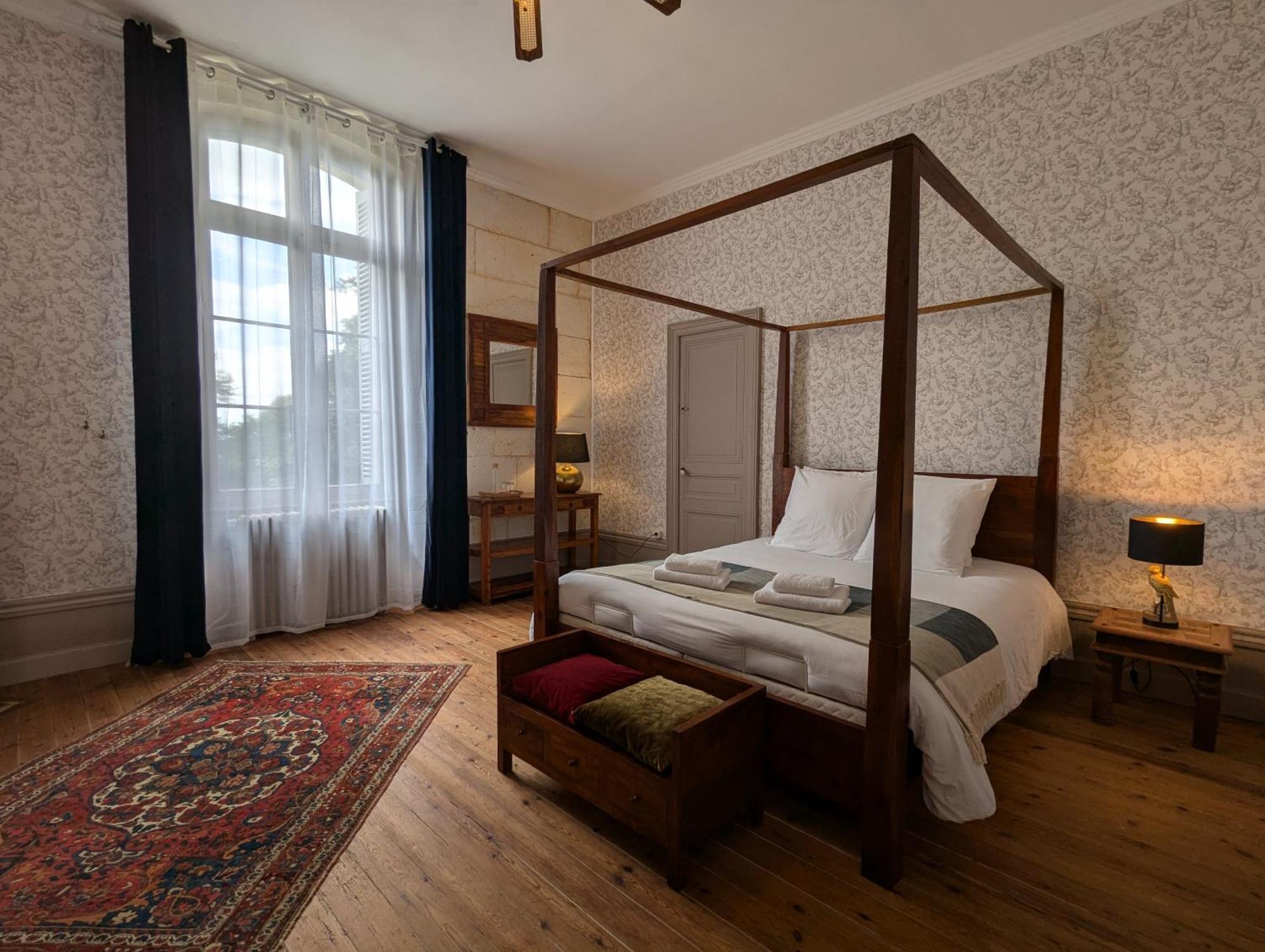 Domaine Du Faure Bed & Breakfast Chadurie Eksteriør bilde