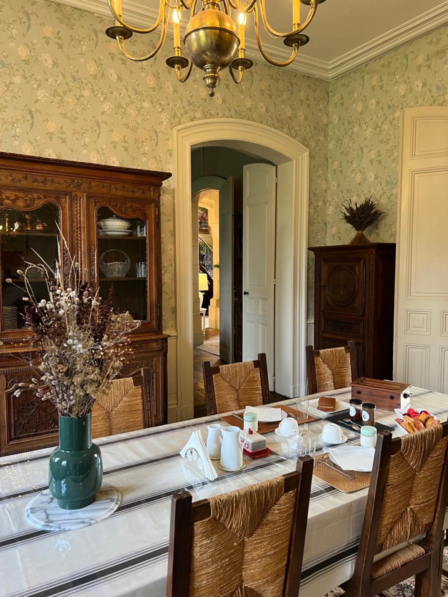 Domaine Du Faure Bed & Breakfast Chadurie Eksteriør bilde